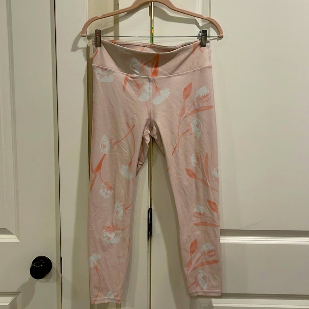 Fabletics floral print leggings size medium